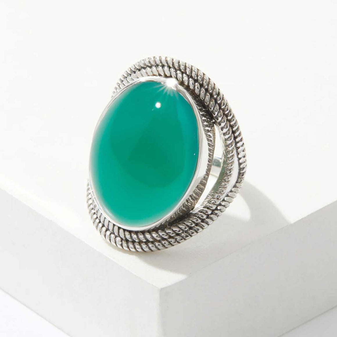 Green Onyx Bold Oval Ring