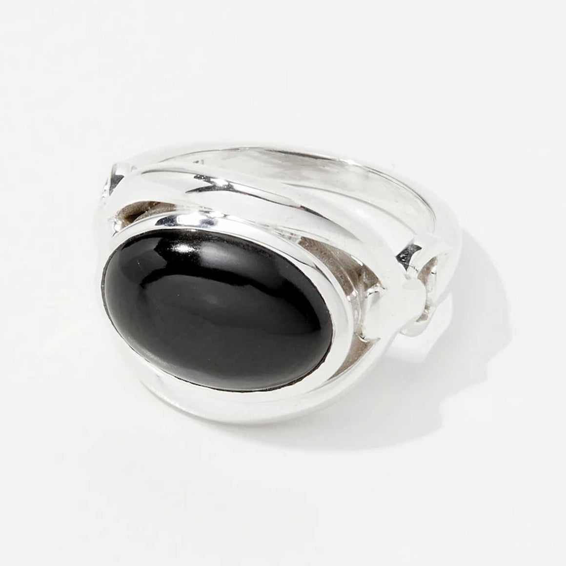 Black Spinel Oval Ring